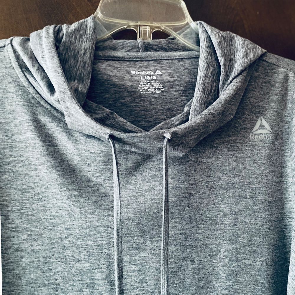 Reebok Women's Lightweight Cowl Neck Athletic Pullover Hoodie Athleisure Top LG - Picture 4 of 5